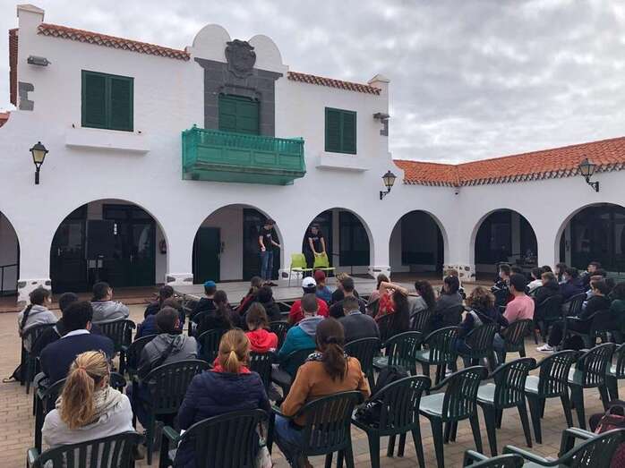 Teatro social contra el acoso escolar en Telde/TA.